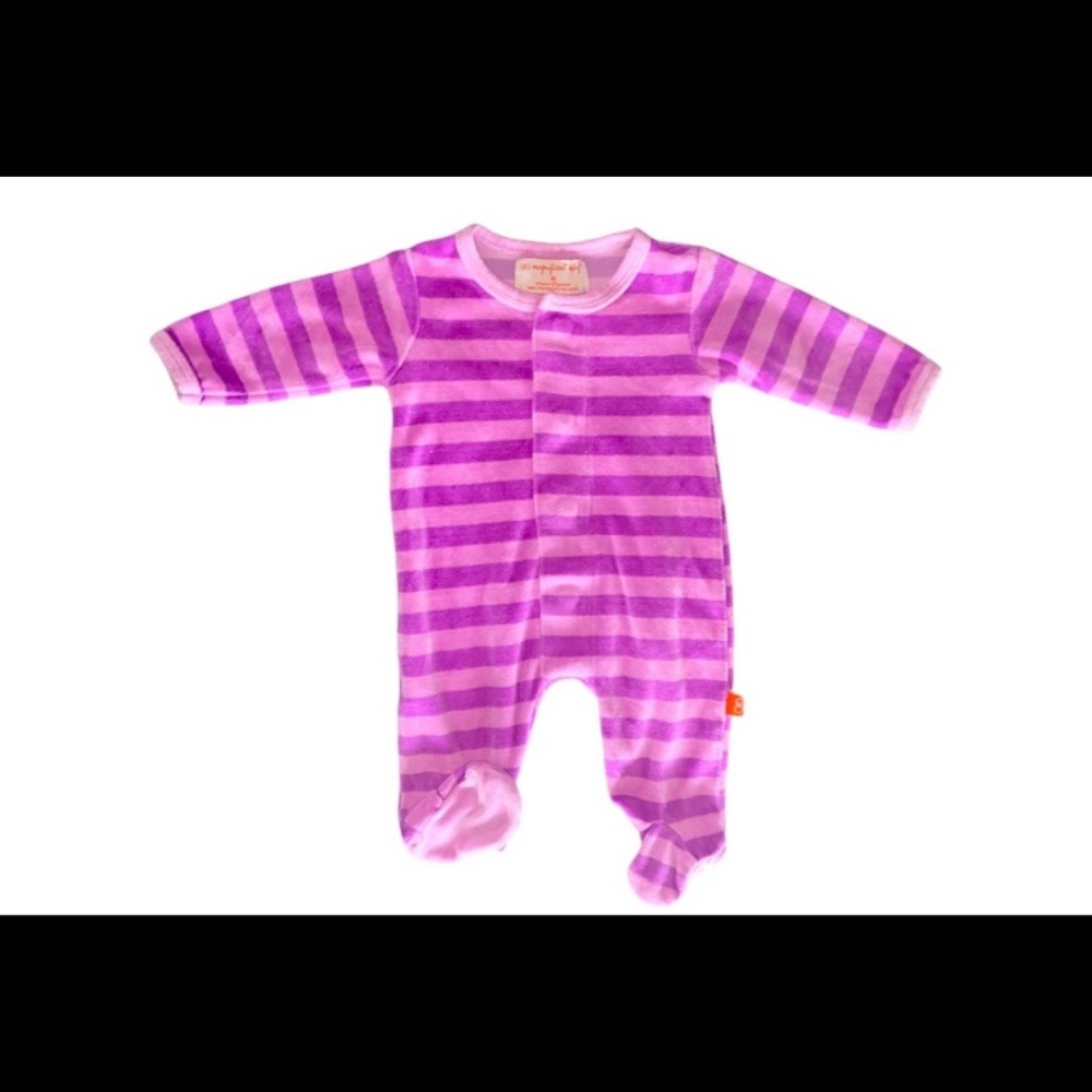 Magnificent Baby Footsie